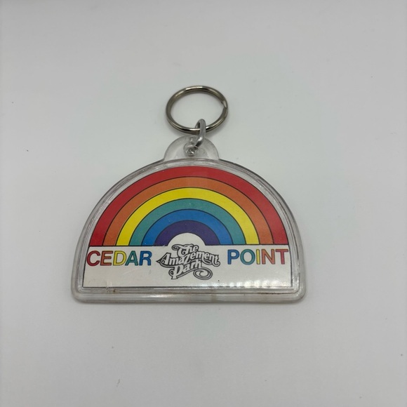 Vintage Cedar Point Rainbow Keychain - Picture 2 of 3